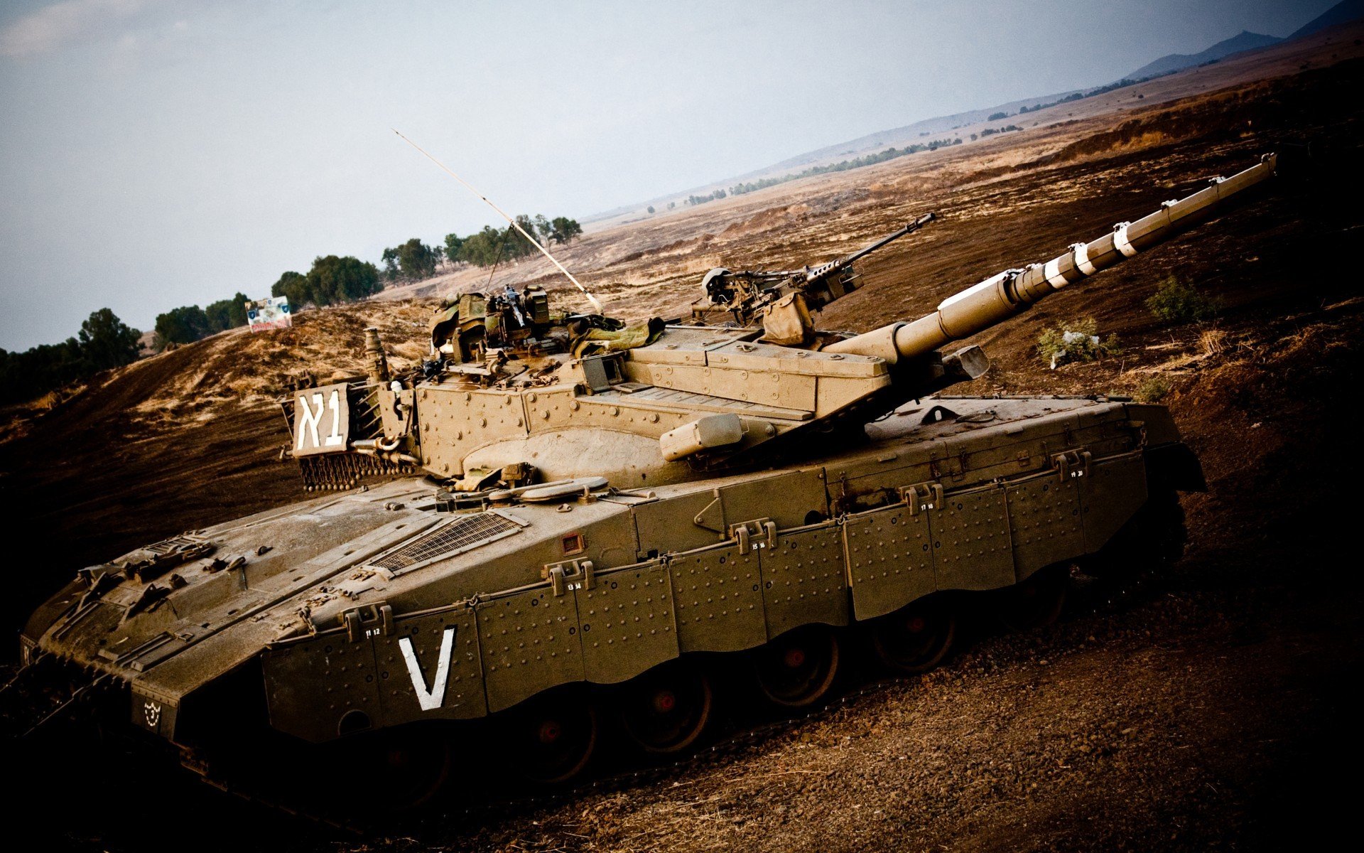 总决赛巅峰对决,篮网制霸活塞,武切维奇独揽乾坤