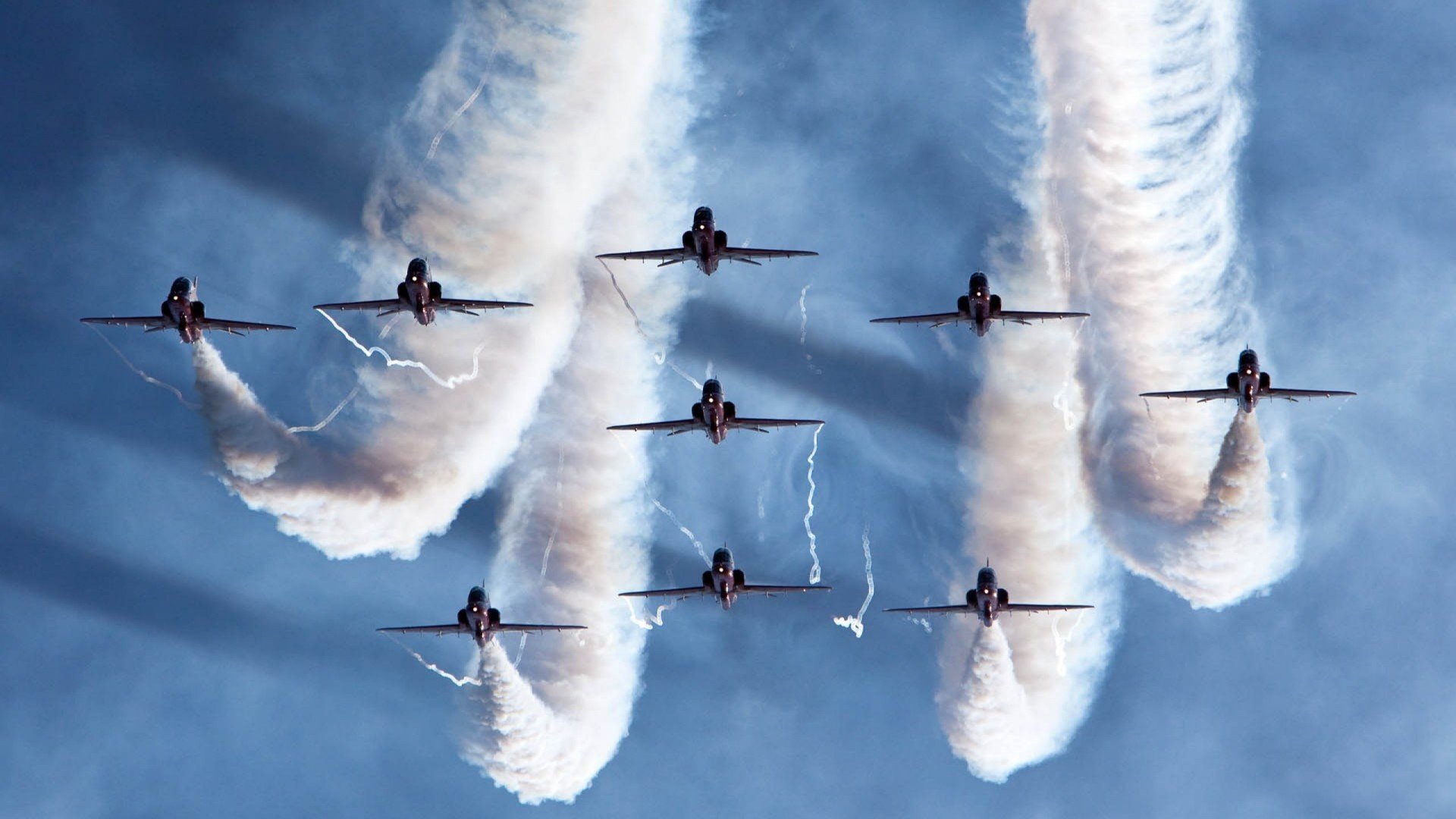 从伯纳乌到CBA赛场,当梅西隐形公牛沉睡,焦点之战如何点亮一座城的脉搏?