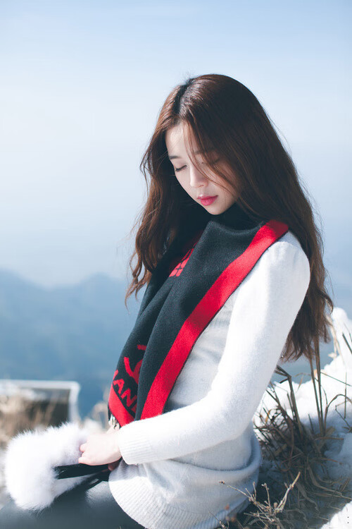 布伦森主宰比赛!纽约尼克斯火力全开,凤凰城太阳黯淡无光