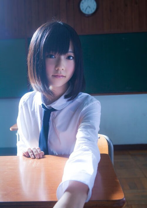 NBA季后赛之夜，绿茵王者迪巴拉用眼神统治全场