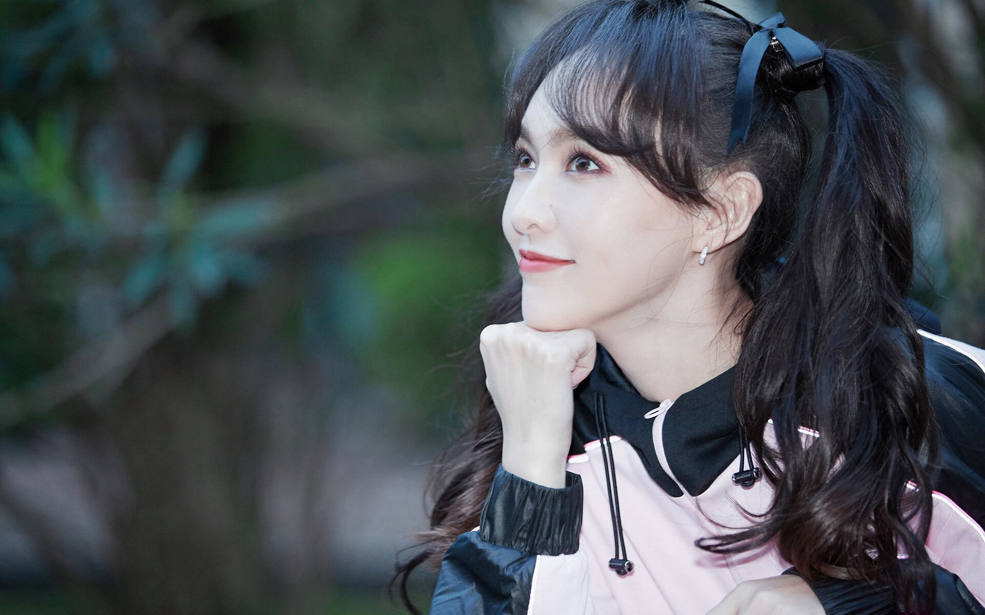 新星闪耀定乾坤，切特末节封神，勇士团队风暴压制雄鹿